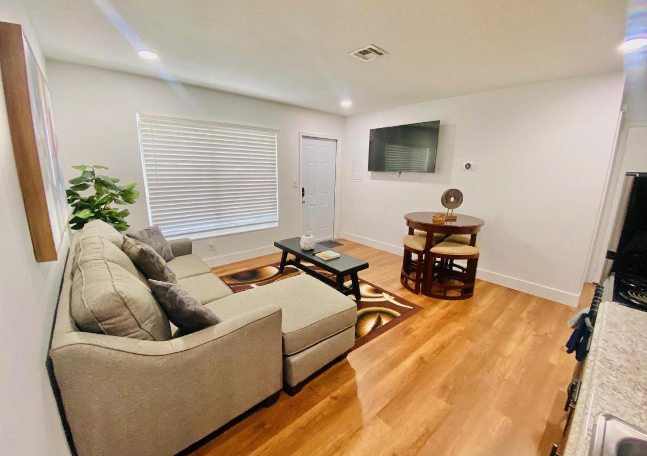 Wilton Manor Oasis Apartment Форт Лодърдейл Екстериор снимка